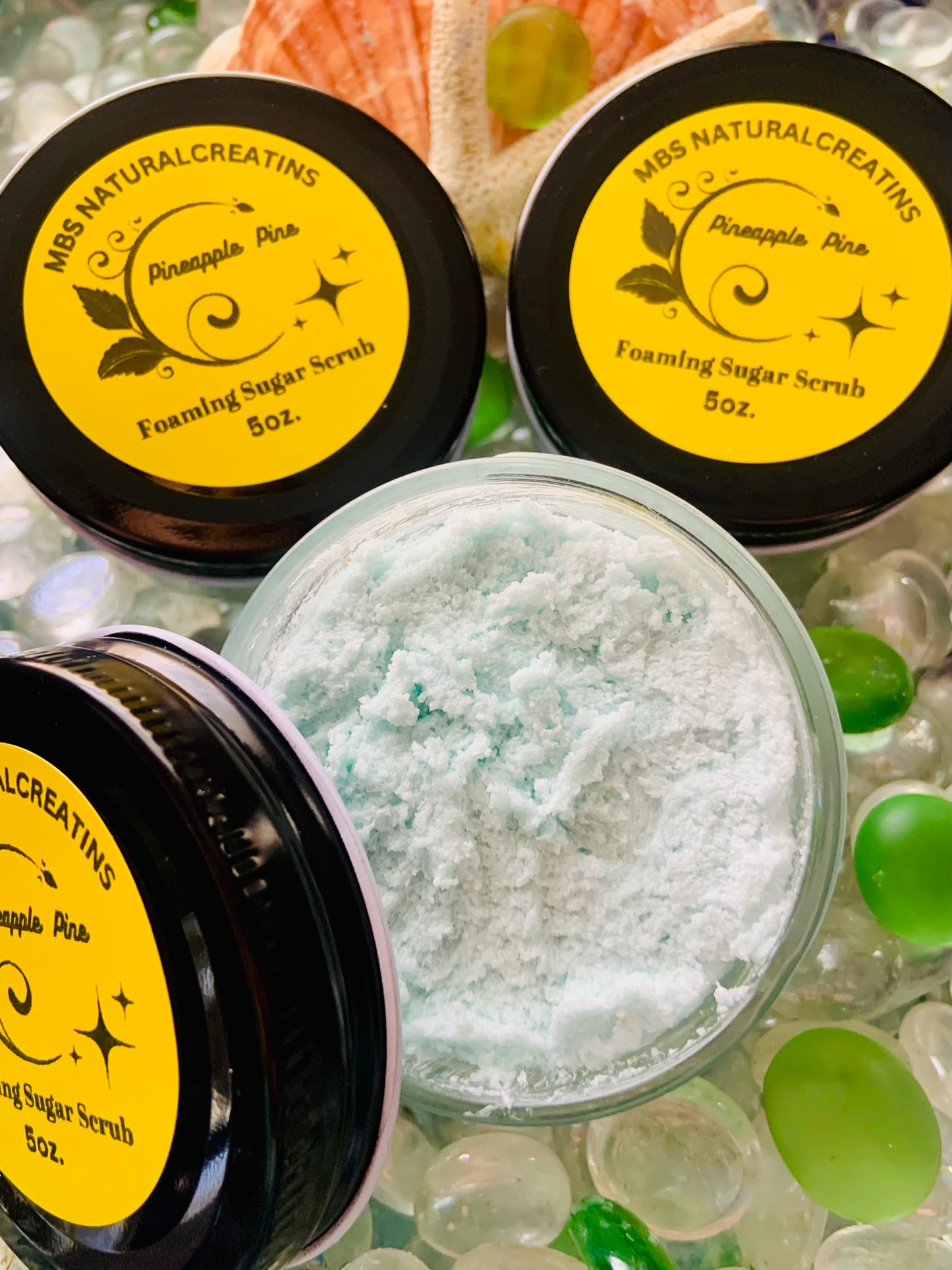 PINEAPPLE PINE foaming sugar scrub