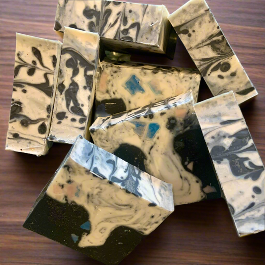 CHARCOAL EUCALYPTUS MENTHOL